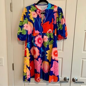 COLORFUL FLORAL DRESS!